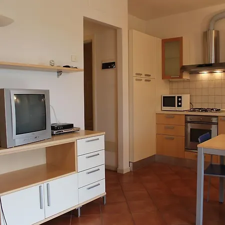 Cozy In A Renovated Farmhouse Close To Lake Garda Feriehus Lazise