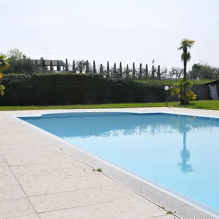 Cozy In A Renovated Farmhouse Close To Lake Garda Lazise