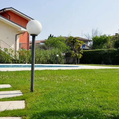 Cozy In A Renovated Farmhouse Close To Lake Garda Feriehus Lazise